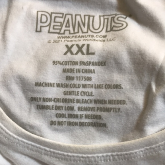 Teen’s Peanuts tank top with Snoopy & Woodstock on a motorcycle - Picture 3 of 4